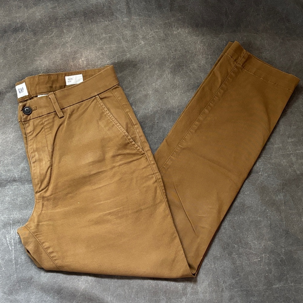 GAP 32 x 30 slim chinos tan